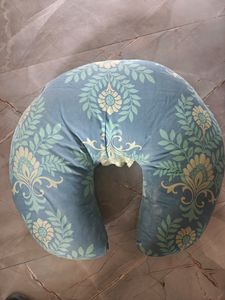 Maternity Feeding Pillow For New Mothers