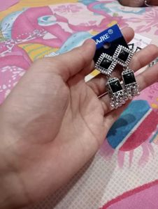 🔥🔥Pack of 4 Jhumka earring 🔥🔥🔥🔥
