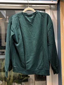 H&amp;M Green Sweatshirt (Relaxed Fit - XS)