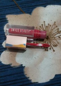 Swiss Beauty Liquid Lipstick