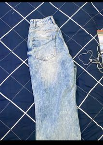 Off duty Distressed Wide Leg Jeans