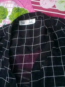 Grid Pattern Button-Down Top