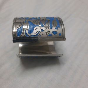 Heavy work hand cuff