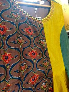 Beautiful Gown 🤎💚