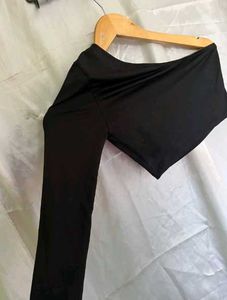 URBANIC Asymmetric Black Crop Top