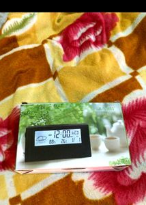 Modern LCD Table Clock For Home Decoration Useful