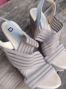 Heels Lavender Colour Like New