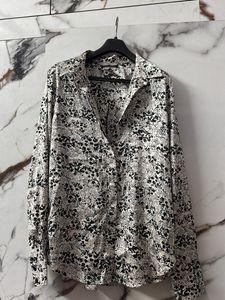 H&M beautiful satin shirt