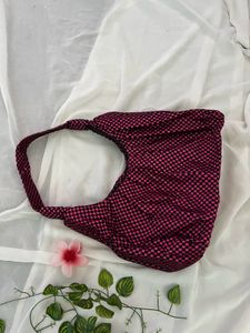 🌸Chic Checkered Handbag 🌸