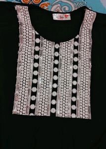 BLACK NAYRA CUT SUIT