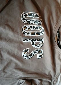 Trendy Taupe Graphic Tee with Leopard-Print “OOPS”