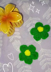 Floral Hair Accessories Set