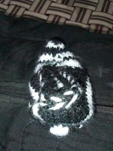 Black &amp; White Knit Beanie