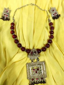 Maroon Beaded Necklace &amp; Earrings Set