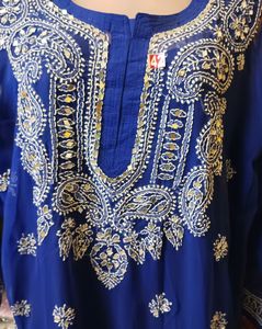Chikankari Kurti Set With Inner