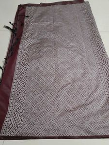 Meroon Borderless Soft Silk Saree..