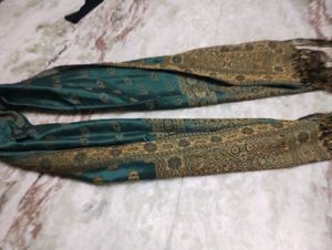 Elegant Green Scarf