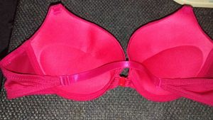 Women&#39;s Padded BRA Without Shoulder Straps