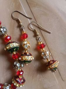 Necklace with Earrings ❤️