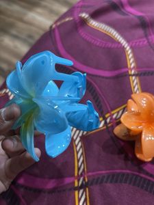 Beautiful flower claw clip, trendy, big palm size