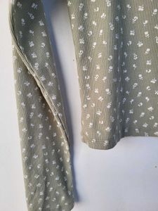 H&amp;M Lace Floral Long Sleeve Top /Size-S