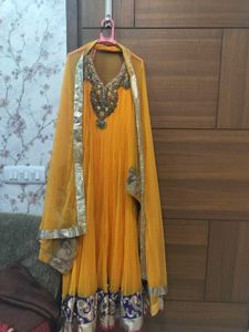 Ethnic Wear Gown