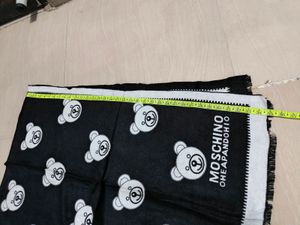 Moschino Love Wool scarf