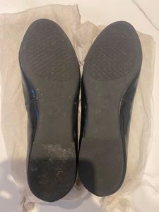 Tory Burch Shoe