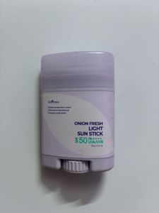 Isntree Onion Fresh Light Sunstick
