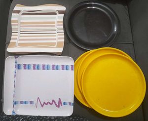 Set Of 11 Plastic Plates Microwave Safe