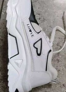 Layasa Women Sneakers In White Colour