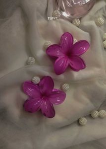 Serraw Pink Colour Flower Clip