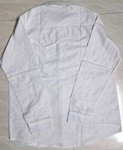 Fabulous Looking White Colour Allen Solly Shirt