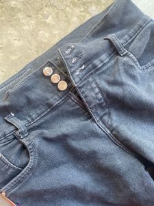 Stylish Jeans with Side Stripe