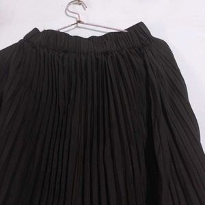 Black Pleated Midi Skirt