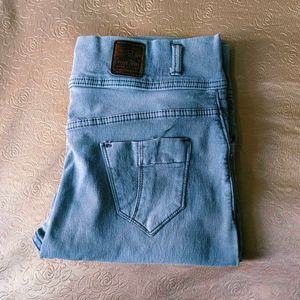 🛍️ Grey Denim Cepri Jeans⭐⭐⭐⭐⭐