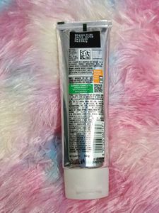 Garnier Vitamin C Serum Cleanser