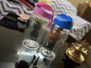 PLASTIC OIL DISPENSERS