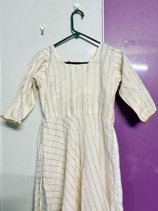 Striped kerala style kasavu Ethnic Dress