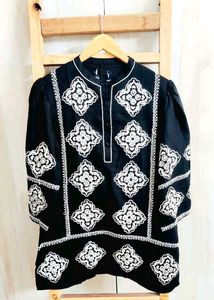 Embroidered Black LongTop Size-38-40