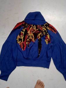 Blue crop sweather brand new heavy b