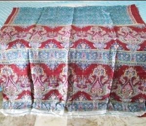 2floral silk decent saree with fall
