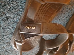 Zudio Sandal