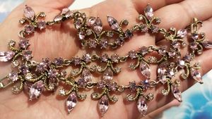 Pendent Set