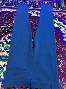 pant very stretchable