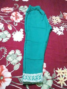 Naira Set.
