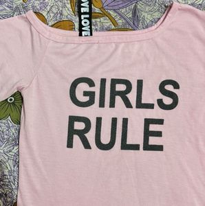 Baby Pink ‘girls Rule’ Printed Crop Top