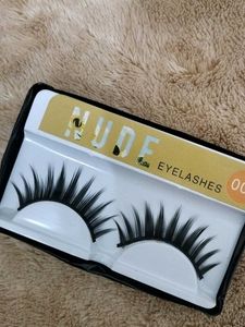 Nude Eyelashes