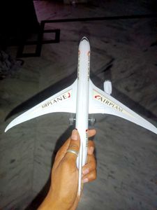 Aeroplane