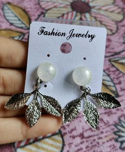 Leaf Drop Earrings